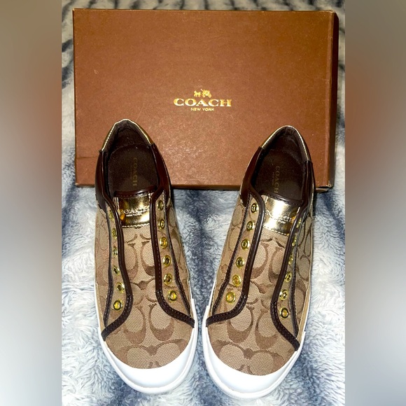 Coach Women’s Khaki/Gold Felix Shoes Size 8.5 - Picture 1 of 15